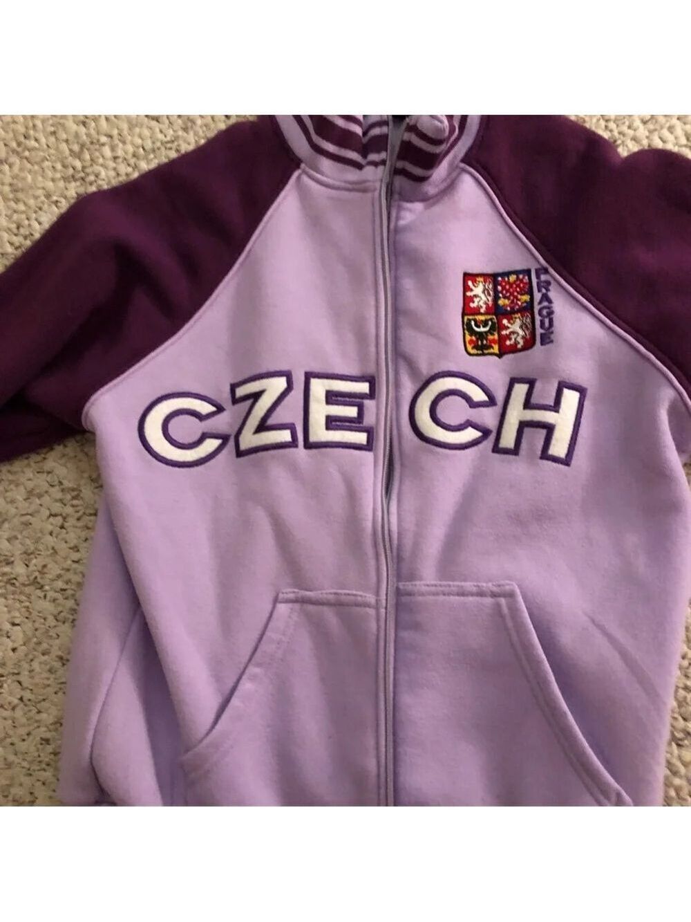 Kid's Czech Zip Up Jacket Size Large